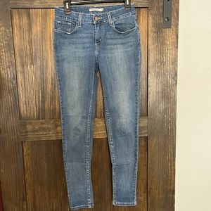 Womens sz 29 Levi’s